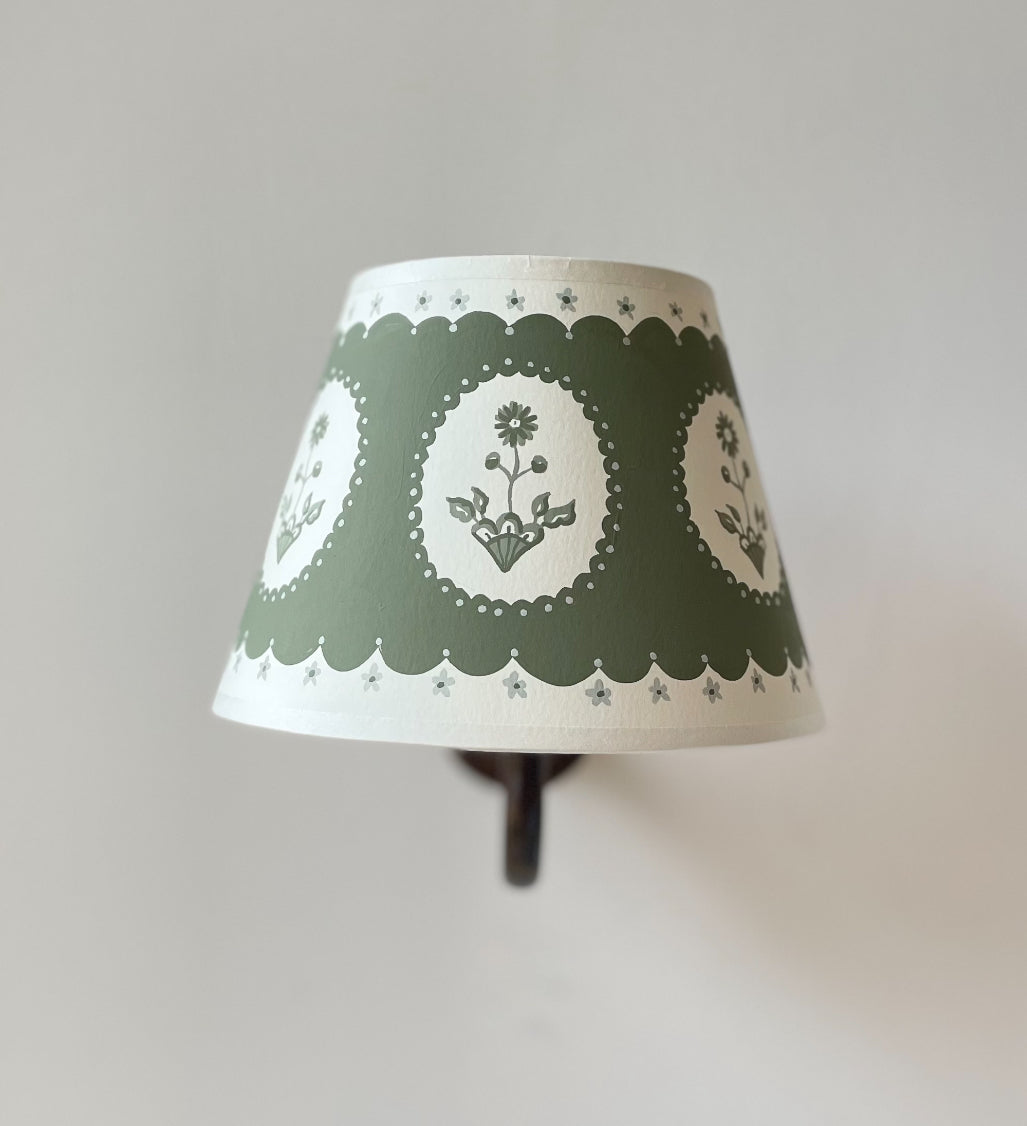 olive green roundels
