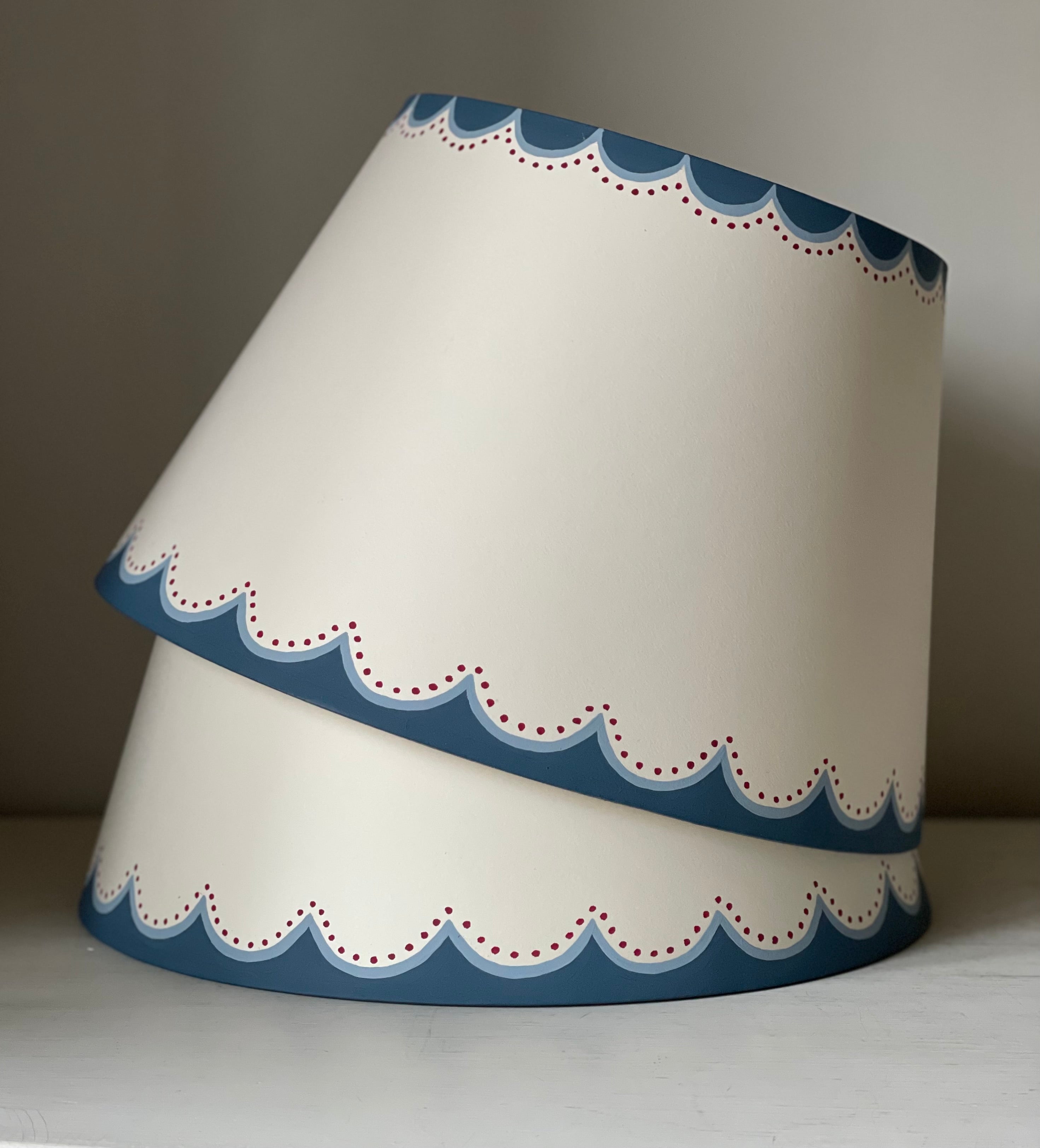 handpainted cream card shade with blue scallops